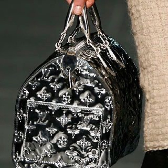 Louis Vuitton Limited Edition Silver Monogram Miroir Speedy 35 - Picture 13 of 13